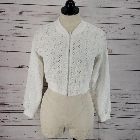 KnitWorks Girls White Eyelet Floral Cropped Zip Up Jacket Size 16 - Picture 2 of 8